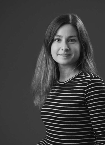 Paula profesora de flauta